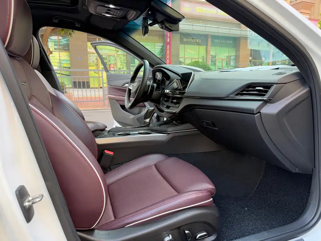 Cadillac Cadillac CT4 2022 28T Luxury 2022 - thumbnail 27