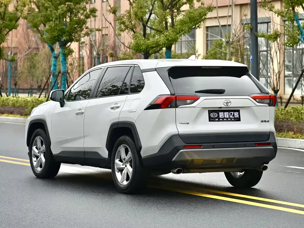 Toyota RAV4 2020 2.0L CVT 2WD Fashion Edition 2020 - thumbnail 14