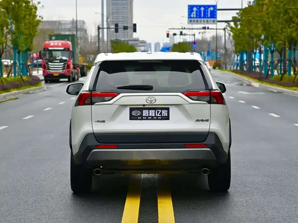 Toyota RAV4 2020 2.0L CVT 2WD Fashion Edition 2020 - thumbnail 15