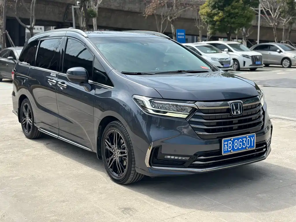 Honda Honda Odyssey 2022 2.0L e:HEV Sharp·Luxury Edition 2022 - thumbnail 3