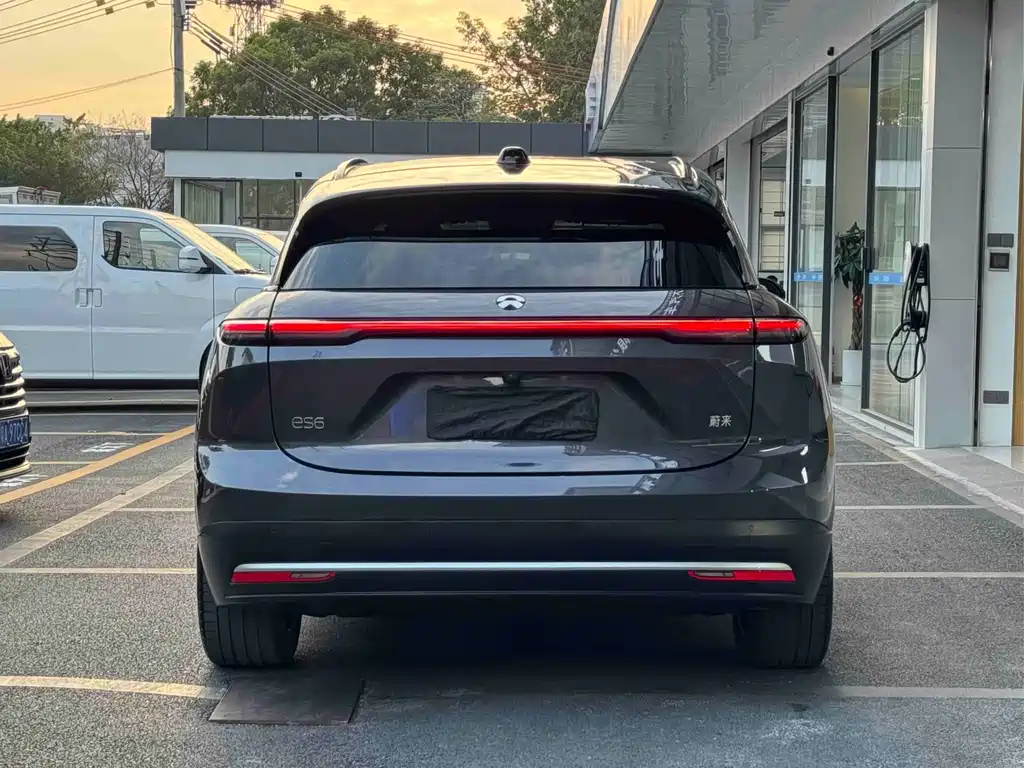 NIO NIO ES6 2024 Model 100kWh 2024 - thumbnail 6