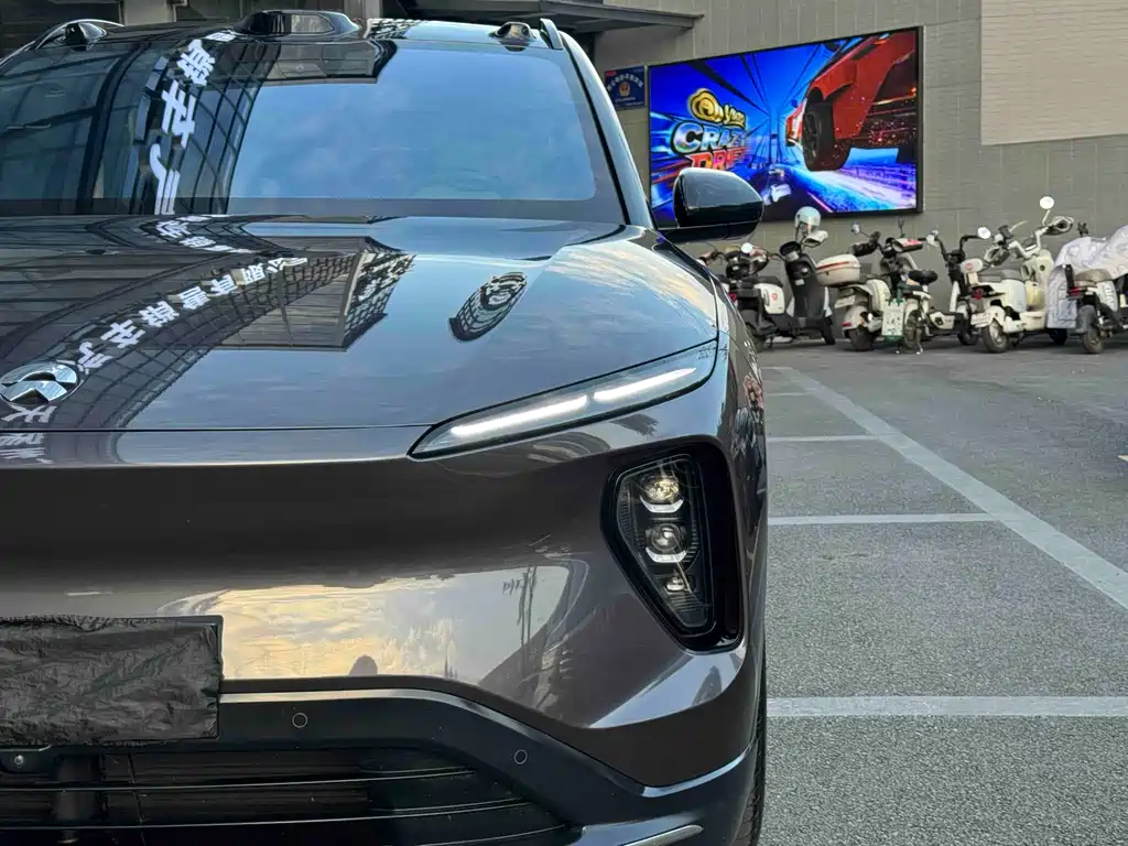 NIO NIO ES6 2024 Model 100kWh 2024 - thumbnail 9