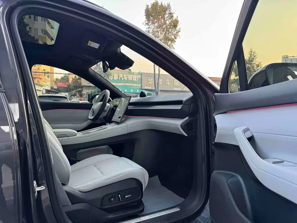 NIO NIO ES6 2024 Model 100kWh 2024 - thumbnail 21