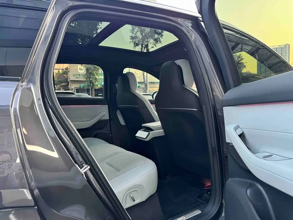 NIO NIO ES6 2024 Model 100kWh 2024 - thumbnail 24
