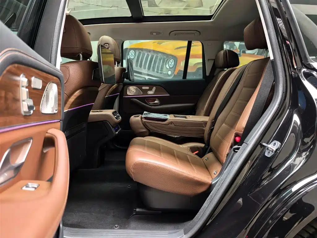 Mercedes-Benz Mercedes-Benz GLS 2024 GLS 450 4MATIC Luxury Model 2024 - thumbnail 8