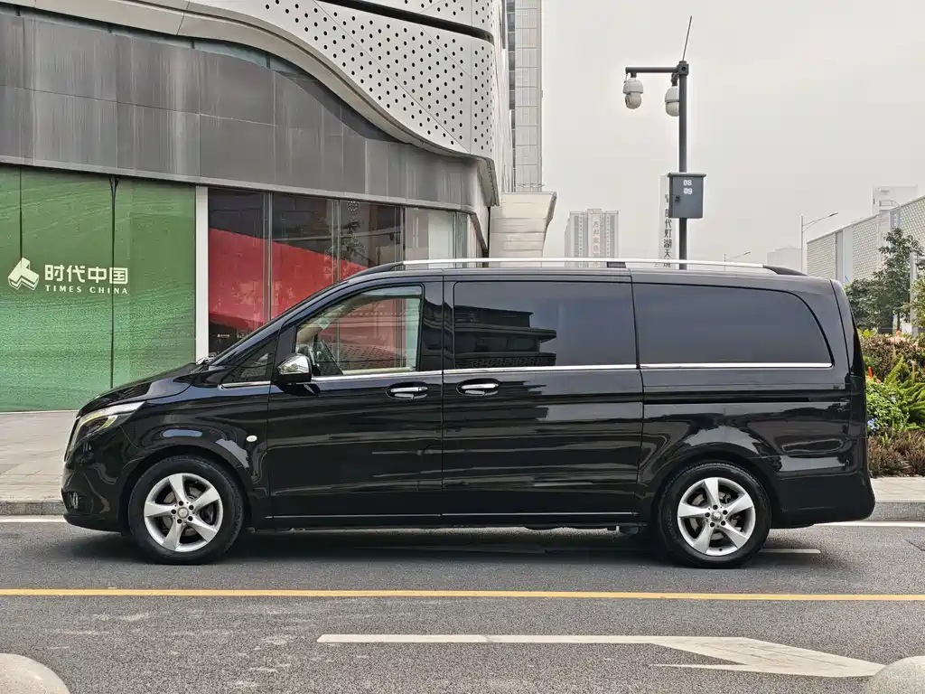 Mercedes-Benz Mercedes-Benz Metris 2016 2.0T US Specification 2017 - thumbnail 23