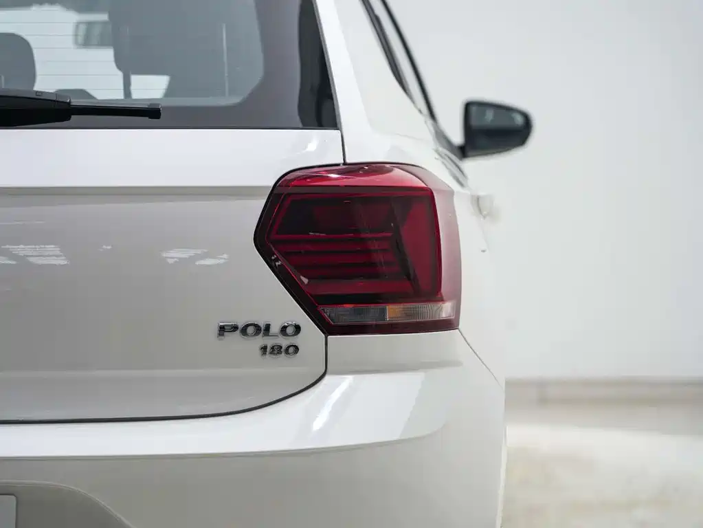 Volkswagen Volkswagen Polo 2019 Plus 1.5L Automatic Panoramic Enjoyment Edition 2021 - thumbnail 17
