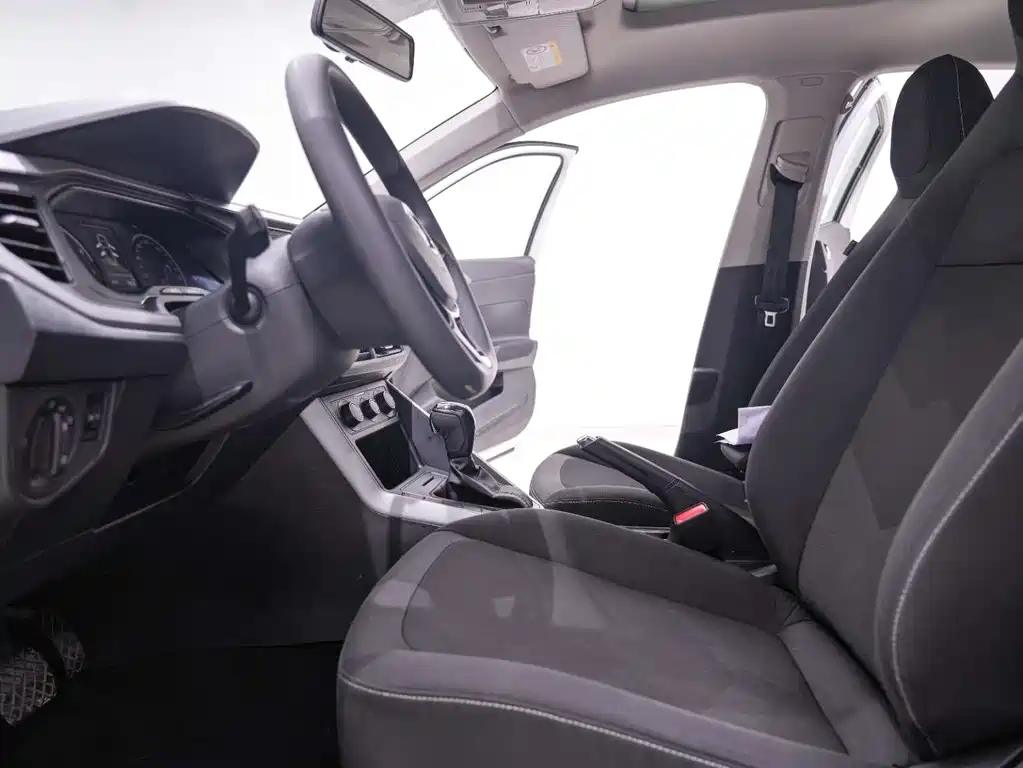Volkswagen Volkswagen Polo 2019 Plus 1.5L Automatic Panoramic Enjoyment Edition 2021 - thumbnail 23