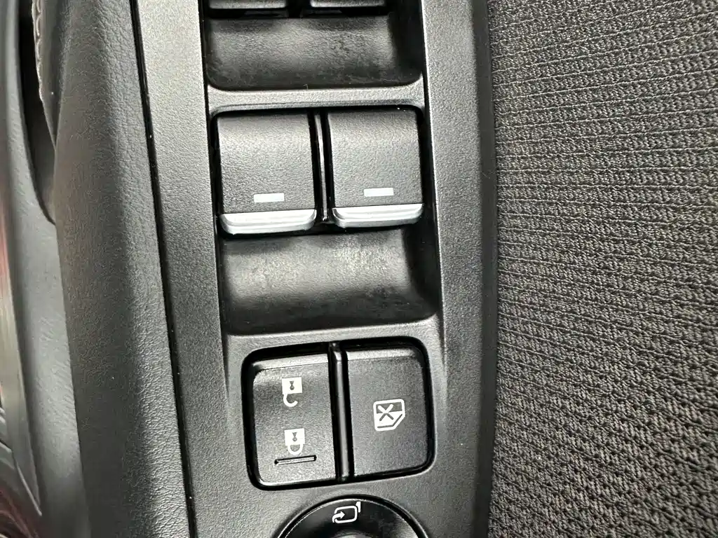 Mazda Mazda CX-4 2021 2.0L Automatic 2WD Skyactiv-X Explorer Edition 2023 - thumbnail 10