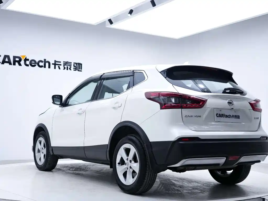 Nissan Nissan Qashqai 2022 2.0L CVT XV Premium Edition 2022 - thumbnail 8