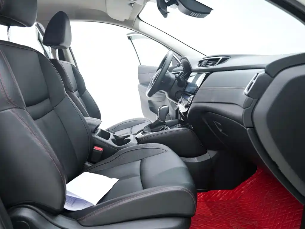 Nissan Nissan Qashqai 2022 2.0L CVT XV Premium Edition 2022 - thumbnail 16