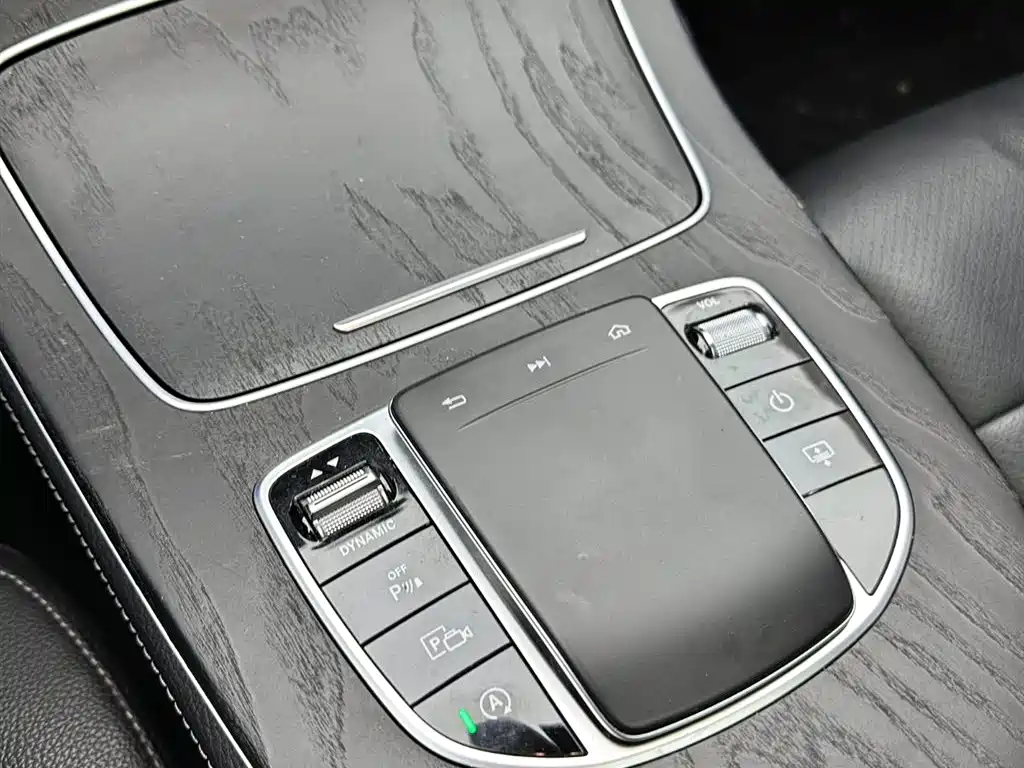 Mercedes-Benz Mercedes-Benz E-Class 2020 E 300 L Sport Luxury Edition 2020 - thumbnail 16