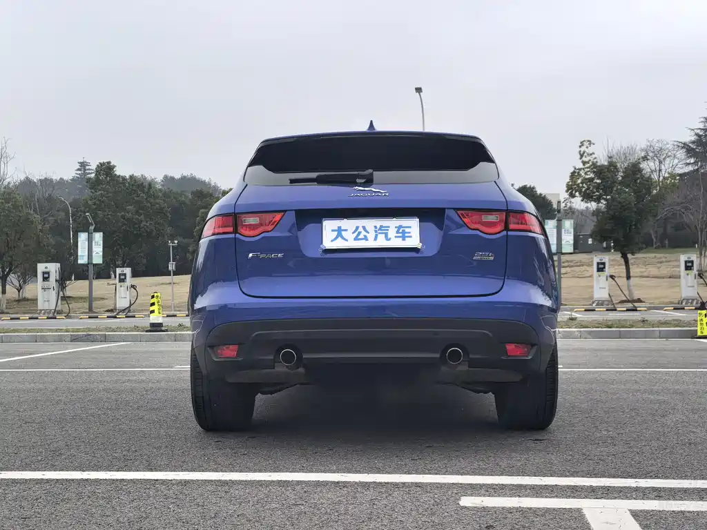Jaguar Jaguar F-PACE 2018 2.0T AWD Urban Premium Edition 2018 - thumbnail 16