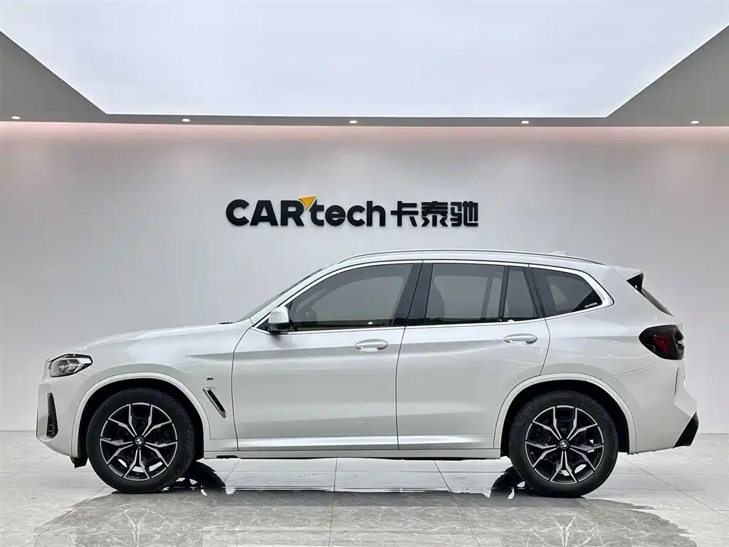 BMW BMW X3 2022 xDrive25i M Sport Package 2022 - thumbnail 2