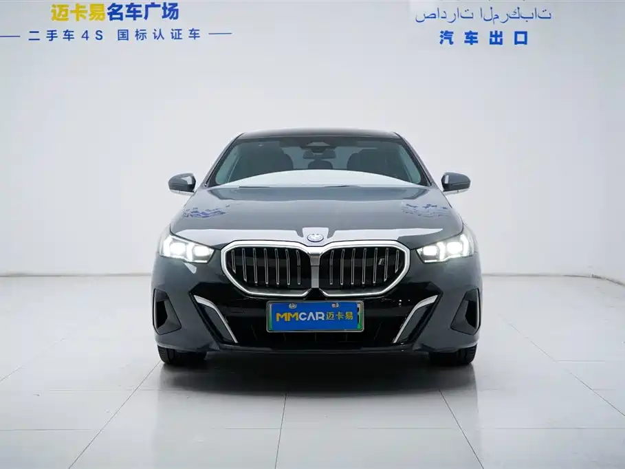 BMW BMW i5 2024 eDrive 35L Premium M Sport Package 2024 - thumbnail 14