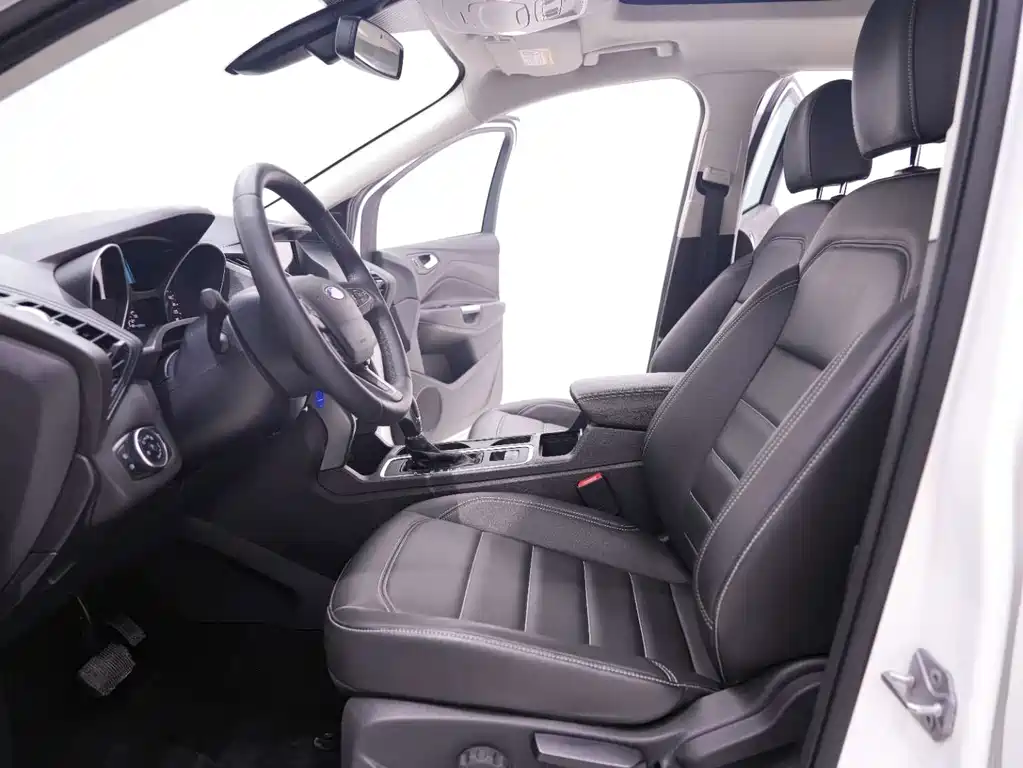Ford Ford Escape 2019 EcoBoost 180 2WD Platinum Edition VI 2021 - thumbnail 8