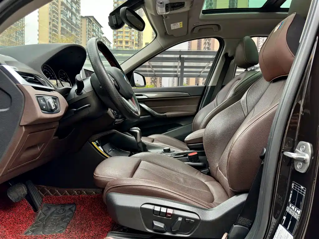 BMW BMW X1 2019 sDrive18Li Premium Model 2019 - thumbnail 9