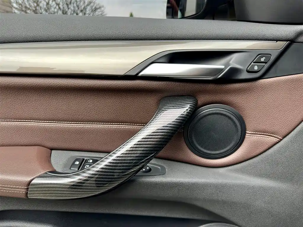 BMW BMW X1 2019 sDrive18Li Premium Model 2019 - thumbnail 18