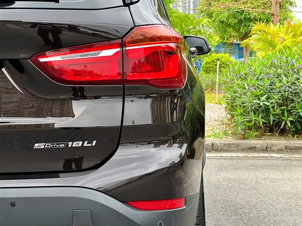 BMW BMW X1 2019 sDrive18Li Premium Model 2019 - thumbnail 30