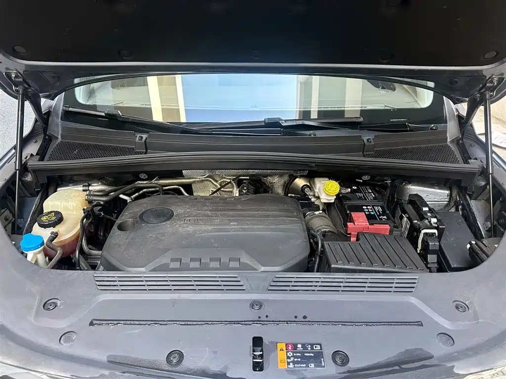 Roewe Roewe iMAX8 2023 400TGI Luxury Edition 2024 - thumbnail 7