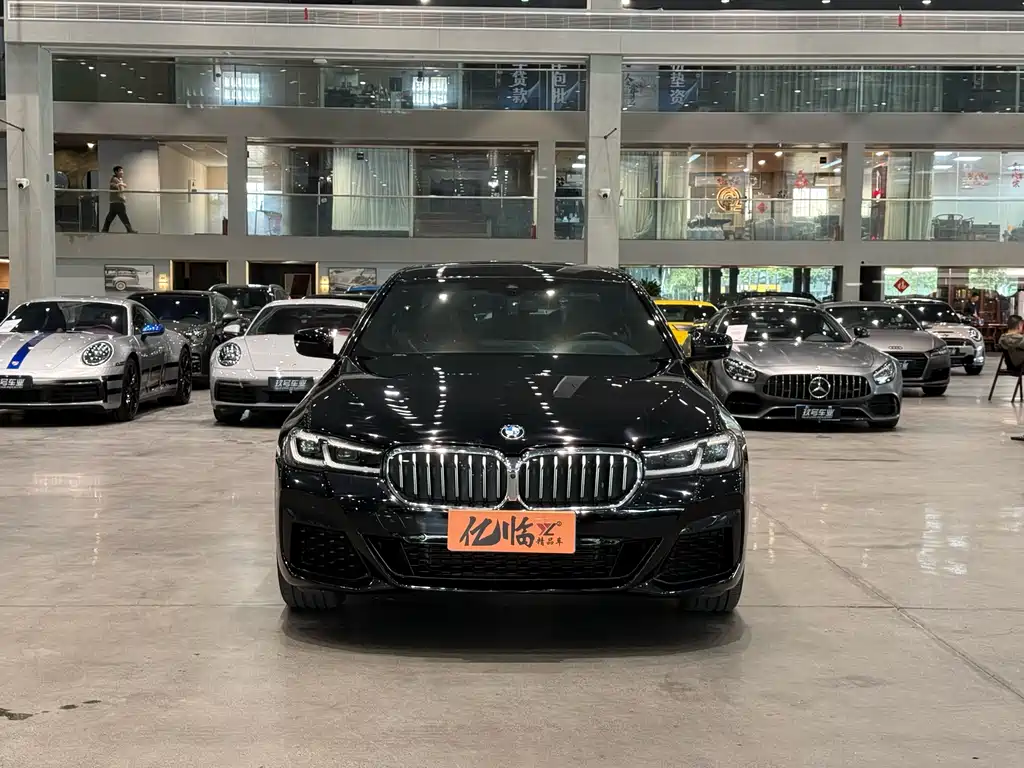 BMW BMW 5 Series 2023 530Li Luxury M Sport Package 2023 - thumbnail 2