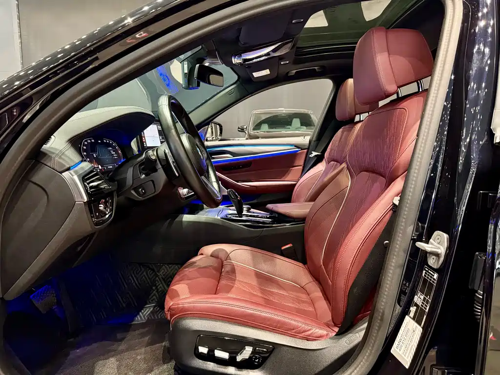 BMW BMW 5 Series 2023 530Li Luxury M Sport Package 2023 - thumbnail 6