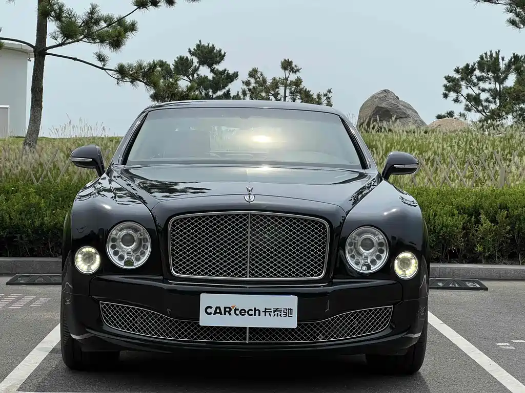 Bentley Mulsanne 2013 6.8T Luxury Edition 2015 - thumbnail 3