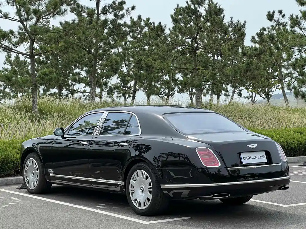 Bentley Mulsanne 2013 6.8T Luxury Edition 2015 - thumbnail 8