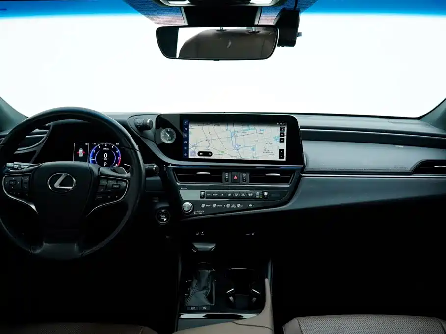 Lexus Lexus ES 2022 200 Excellent Edition 2023 - thumbnail 3