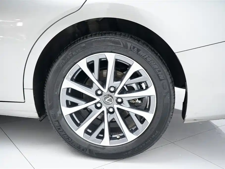 Lexus Lexus ES 2022 200 Excellent Edition 2023 - thumbnail 10