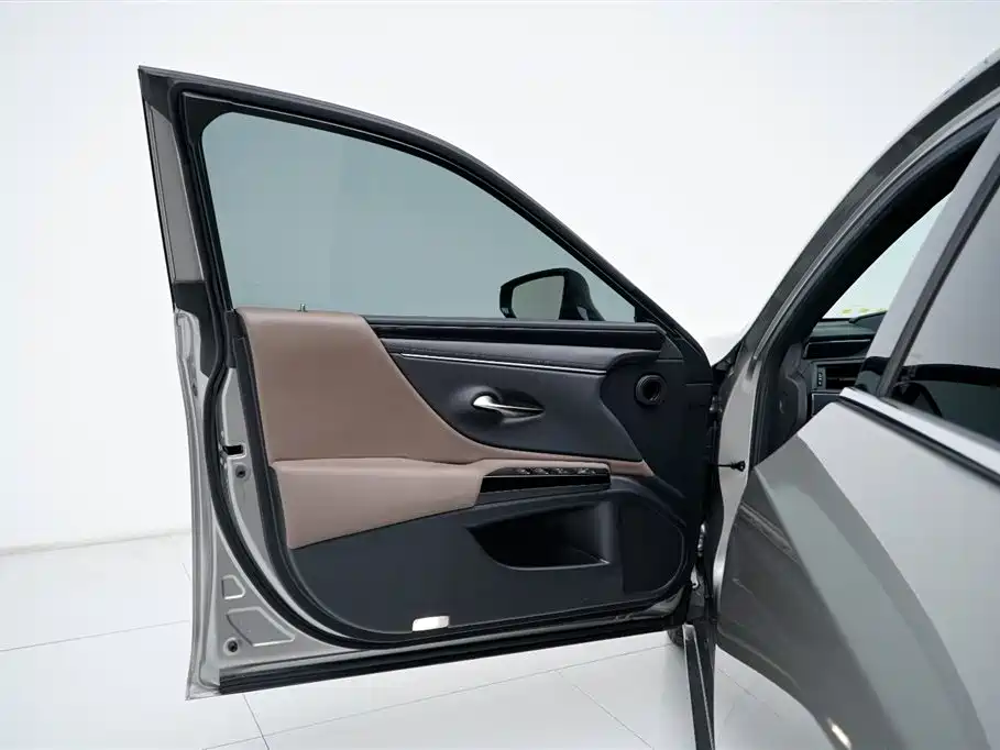 Lexus Lexus ES 2022 200 Excellent Edition 2023 - thumbnail 21