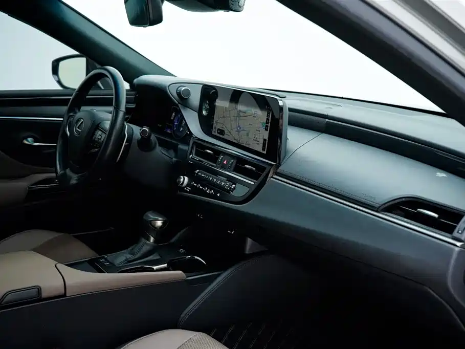 Lexus Lexus ES 2022 200 Excellent Edition 2023 - thumbnail 28