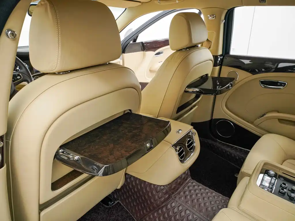 Bentley Mulsanne 2013 6.8T Luxury Edition 2015 - thumbnail 29