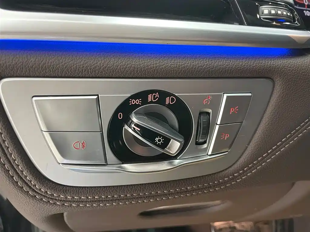 BMW BMW 7 Series 2021 740Li M Sport Package Premium Model 2021 - thumbnail 23
