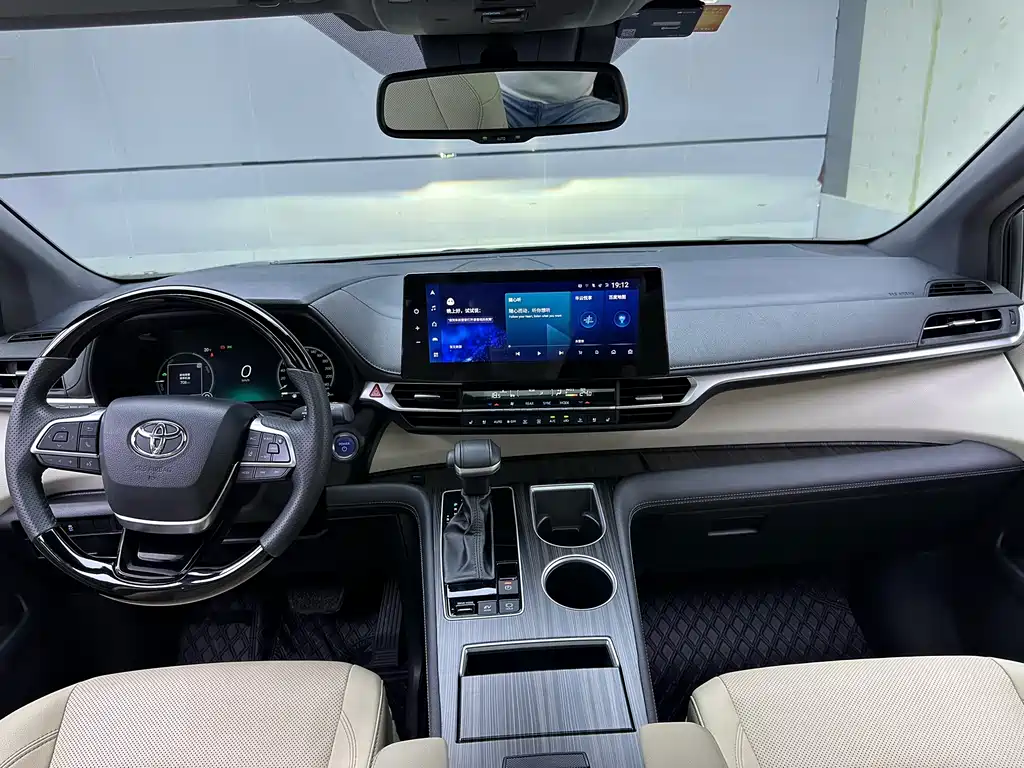 Toyota Toyota Sienna 2021 2.5L Hybrid Limited Edition 2022 - thumbnail 7