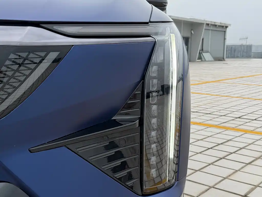 Cadillac IQ Aoxu 2024 Model AWD Long Range Version 2024 - thumbnail 11