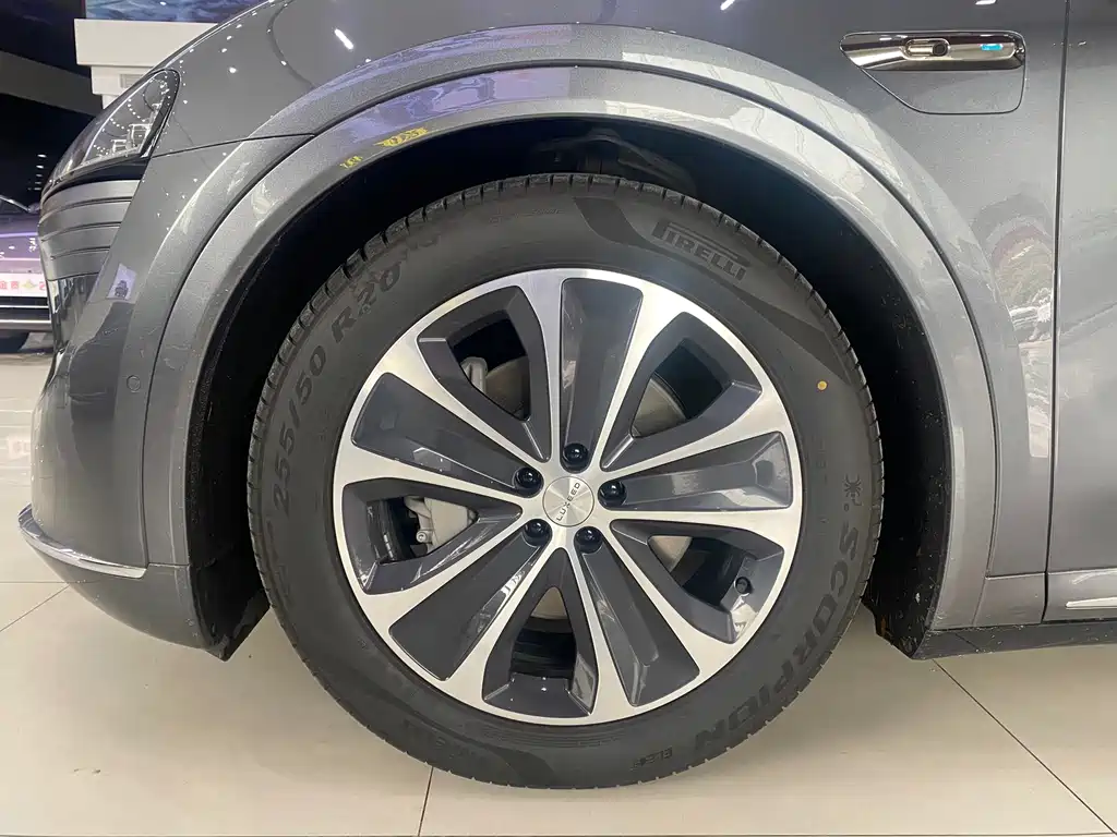 Zhijie Aito R7 2025 Extended Range 251km Max 2025 - thumbnail 5