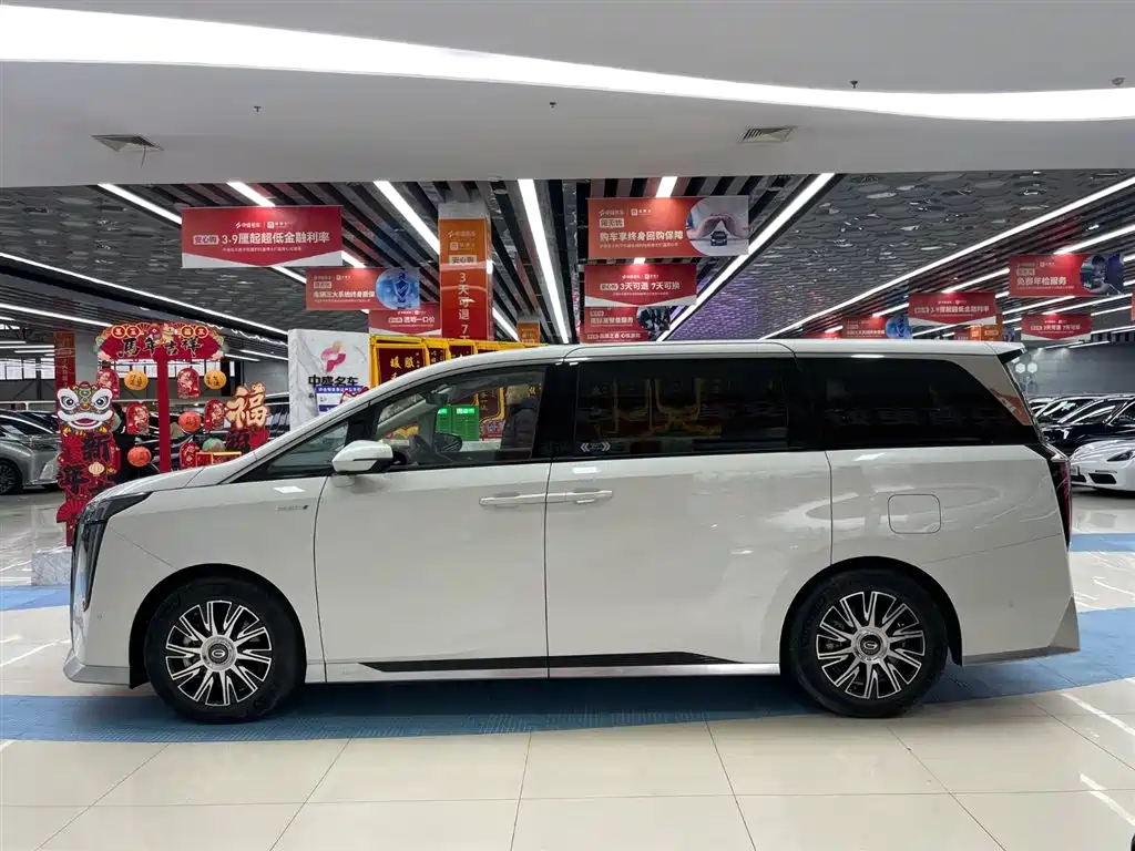 GAC Trumpchi GAC Trumpchi E9 2023 Master Edition 2024 - thumbnail 4