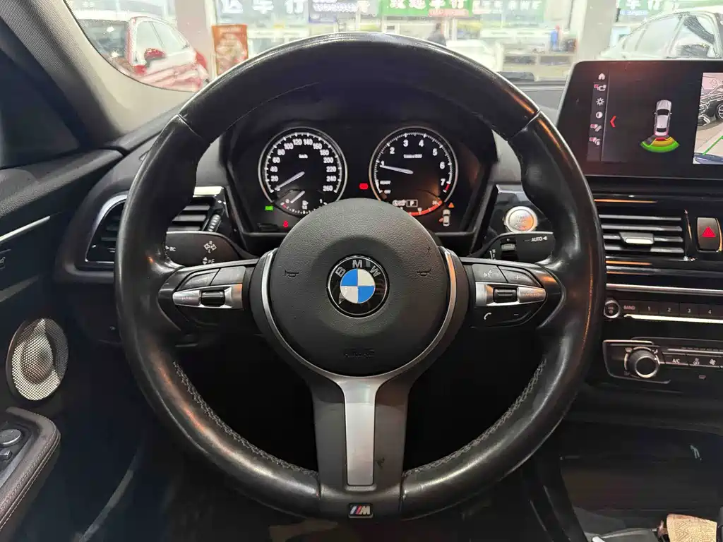 BMW BMW 1 Series 2021 Model Year Facelift 120i M Sport Shadow Night Edition 2021 - thumbnail 8