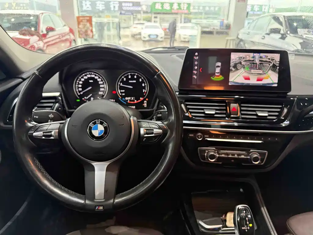 BMW BMW 1 Series 2021 Model Year Facelift 120i M Sport Shadow Night Edition 2021 - thumbnail 9