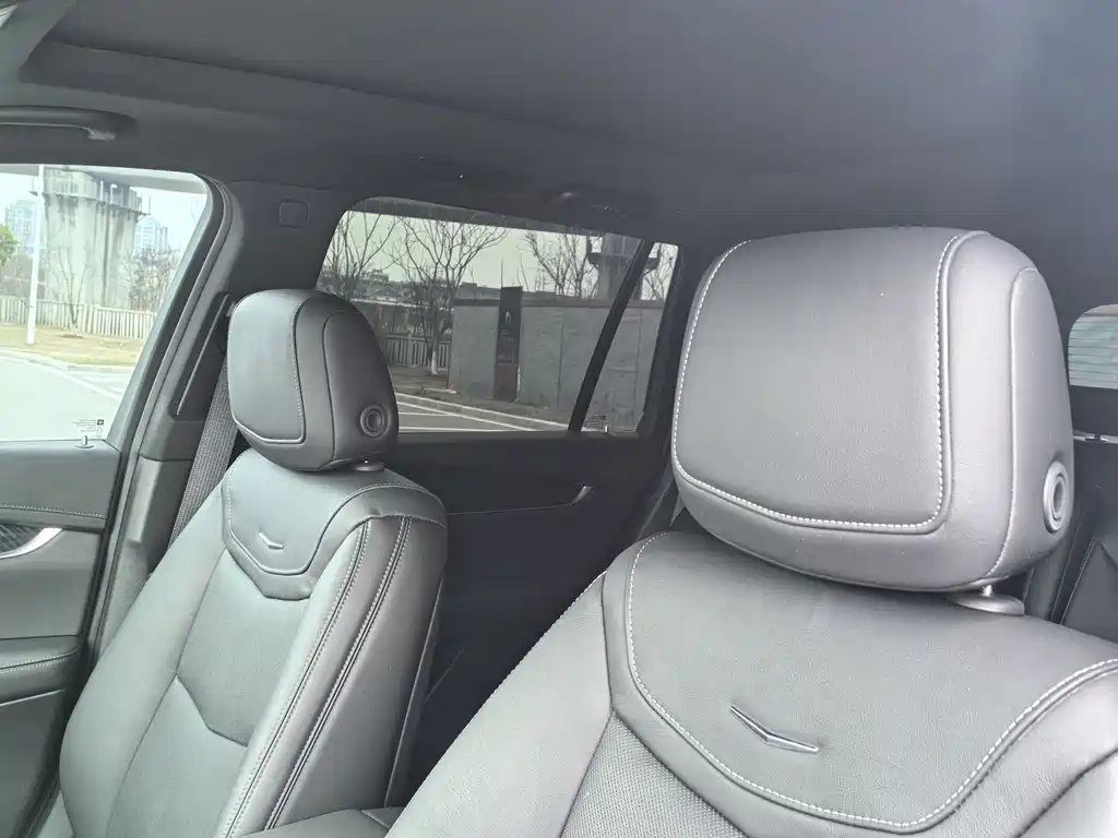 Cadillac Cadillac XT6 2022 2.0T Six-Seat AWD Luxury Model 2023 - thumbnail 7