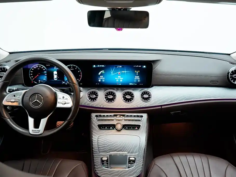 Mercedes-Benz Mercedes-Benz CLS 2021 Facelift CLS 300 AMG Line 2022 - thumbnail 4