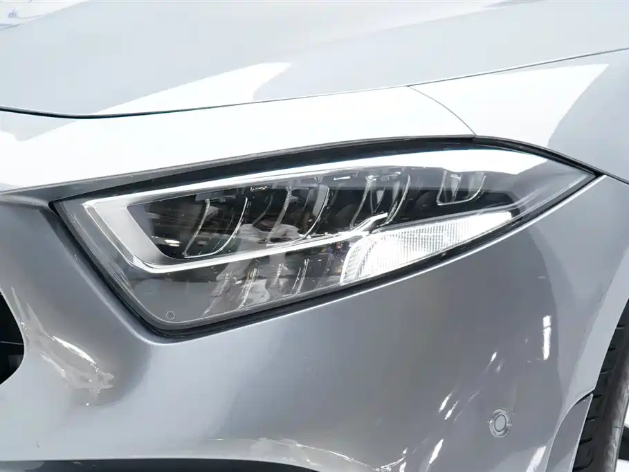 Mercedes-Benz Mercedes-Benz CLS 2021 Facelift CLS 300 AMG Line 2022 - thumbnail 15