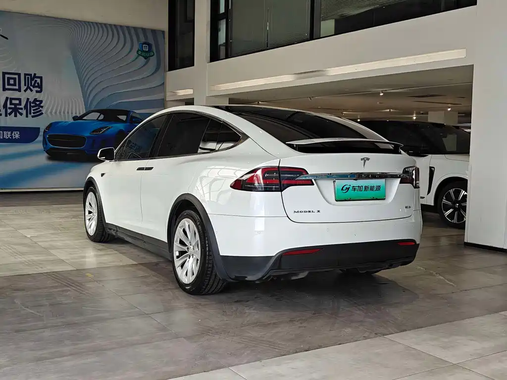 Tesla Model X 90D 2017 - thumbnail 7