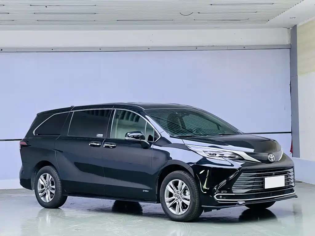 Toyota Toyota Sienna 2024 2.5L Hybrid AWD Premium Edition 2024 - thumbnail 3
