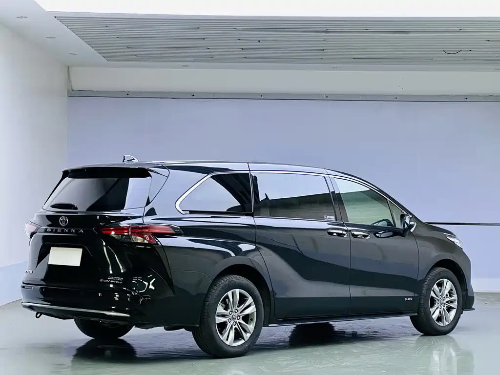Toyota Toyota Sienna 2024 2.5L Hybrid AWD Premium Edition 2024 - thumbnail 6