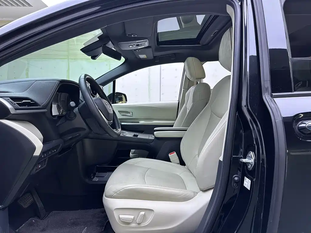Toyota Toyota Sienna 2024 2.5L Hybrid AWD Premium Edition 2024 - thumbnail 8
