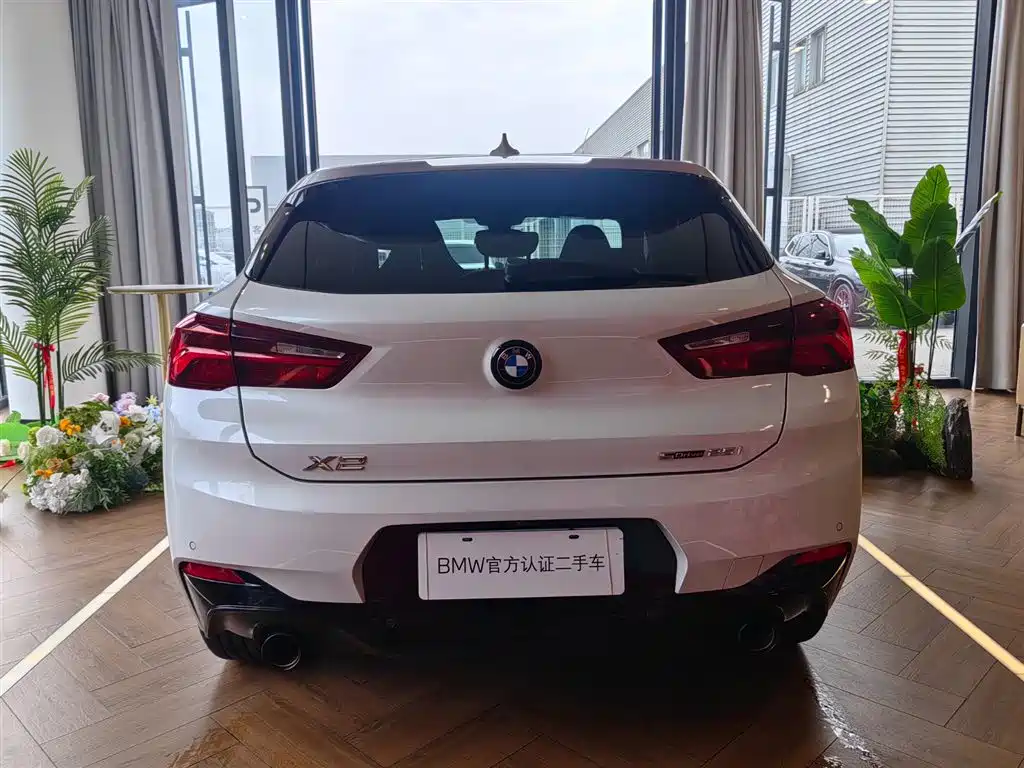 BMW BMW X2 2022 sDrive25i M Sport Package 2022 - thumbnail 5
