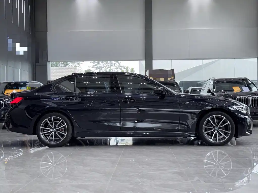 BMW BMW 3 Series 2022 325Li M Sport Package 2022 - thumbnail 3