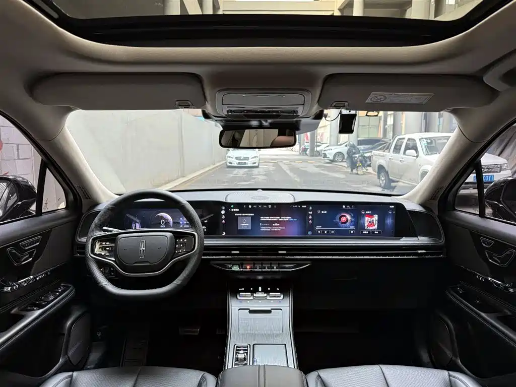 Lincoln Lynx 2023 2.0T Two-Wheel Drive Premium Edition 2024 - thumbnail 10